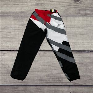 Nike Throwback Woven Basketball Track Pants